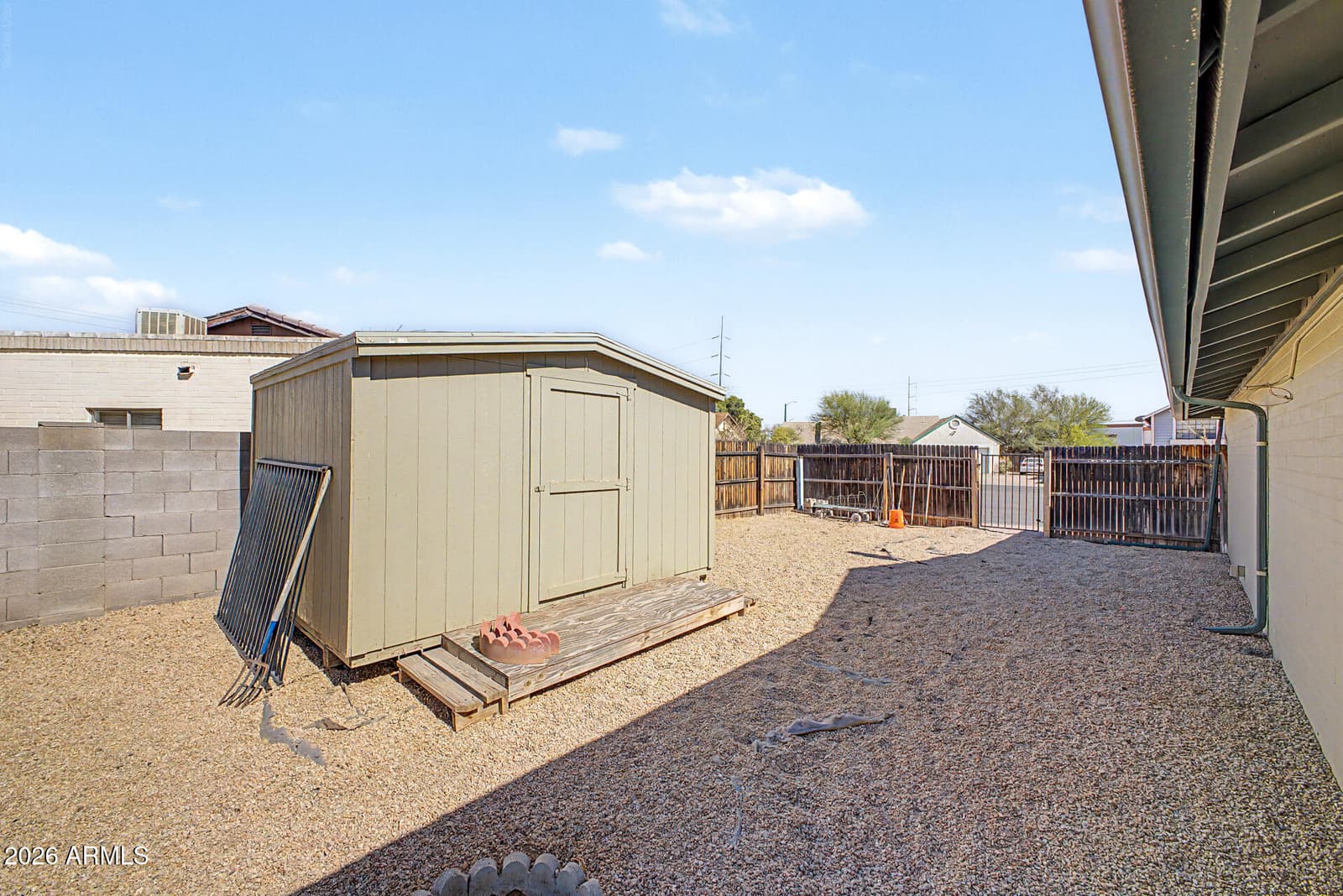 540 E RENEE Drive, Phoenix, AZ 85024 — photo 16 of 31