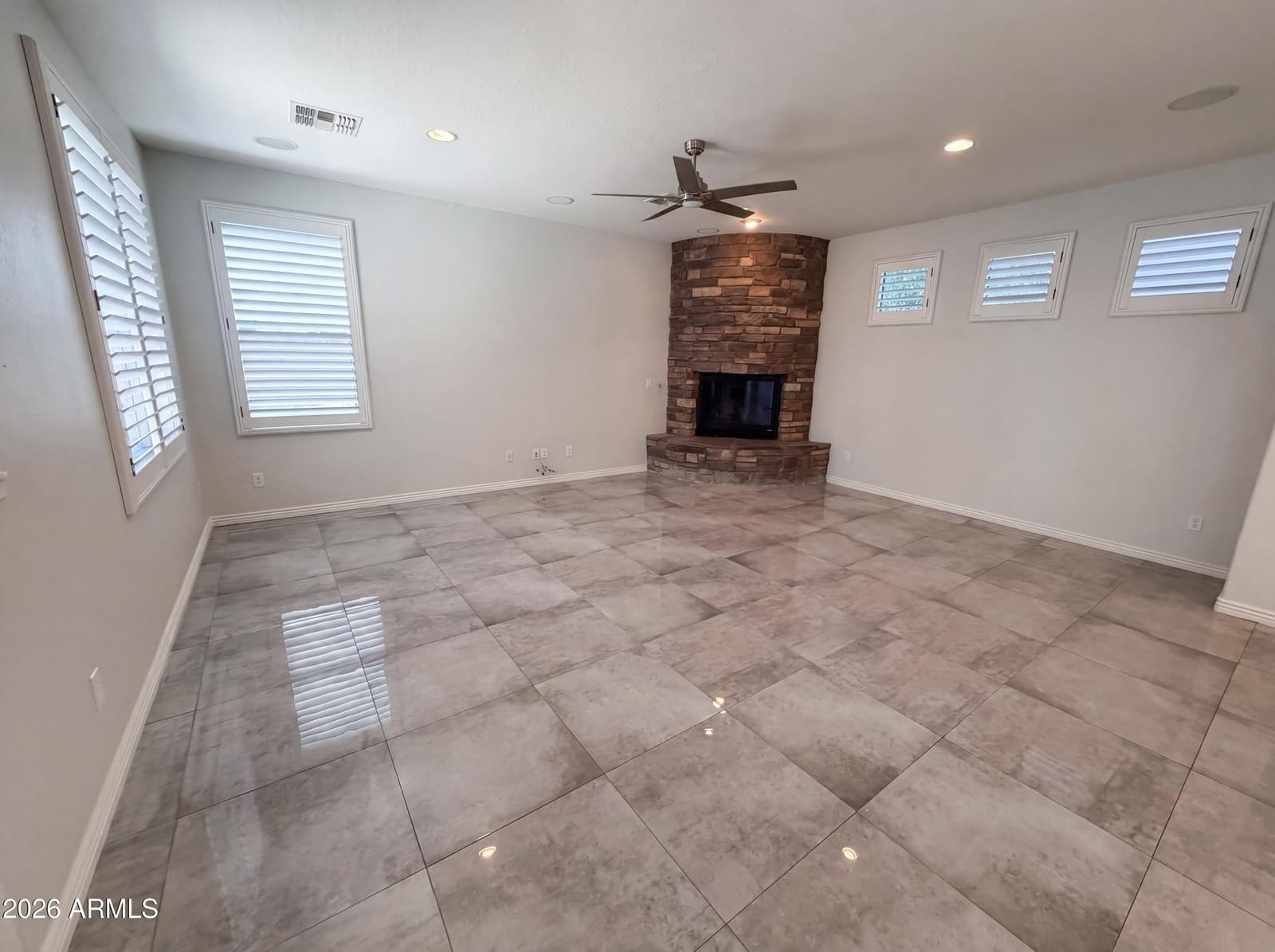 550 S EMERSON Street, Chandler, AZ 85225 — photo 10 of 34