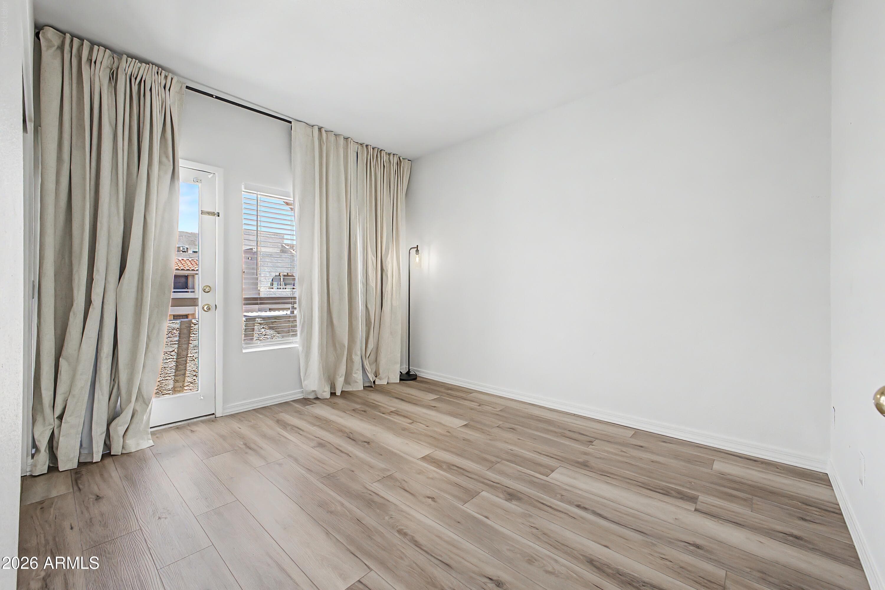 11666 N 28TH Drive 223, Phoenix, AZ 85029 — photo 16 of 24
