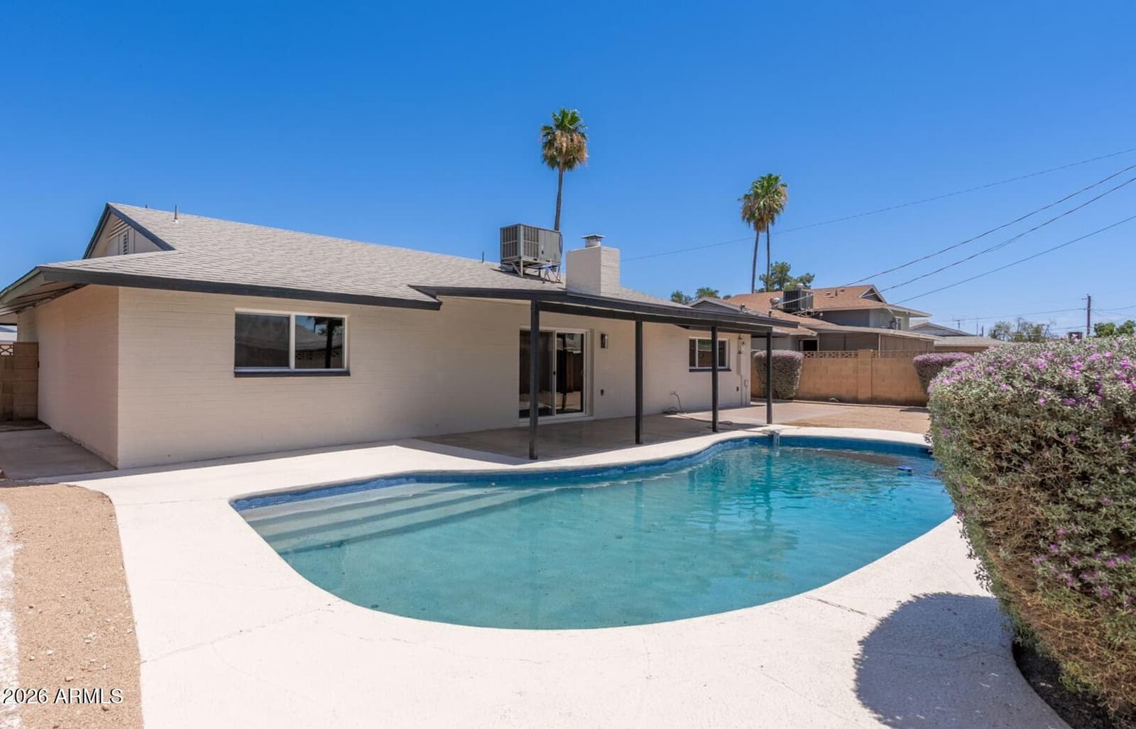 4201 W LUKE Avenue, Phoenix, AZ 85019 — photo 3 of 34