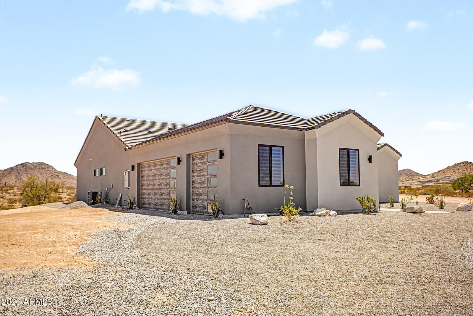 12712 S 216TH Lane, Buckeye, AZ 85326 — photo 3 of 35