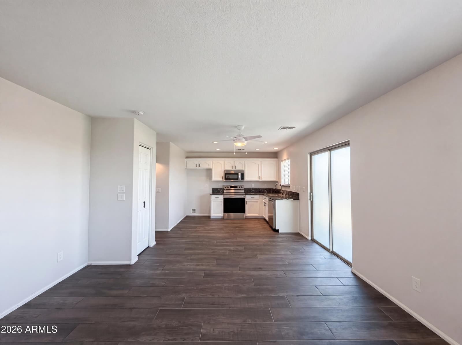 41812 W HILLMAN Drive, Maricopa, AZ 85138 — photo 7 of 21