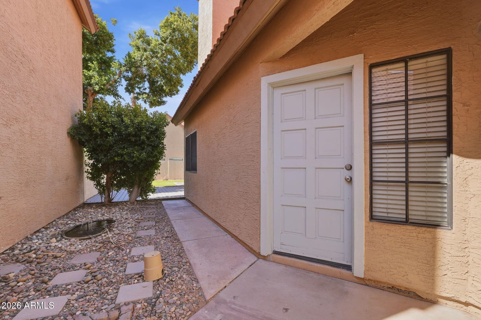 4687 W IVANHOE Street, Chandler, AZ 85226 — photo 4 of 33