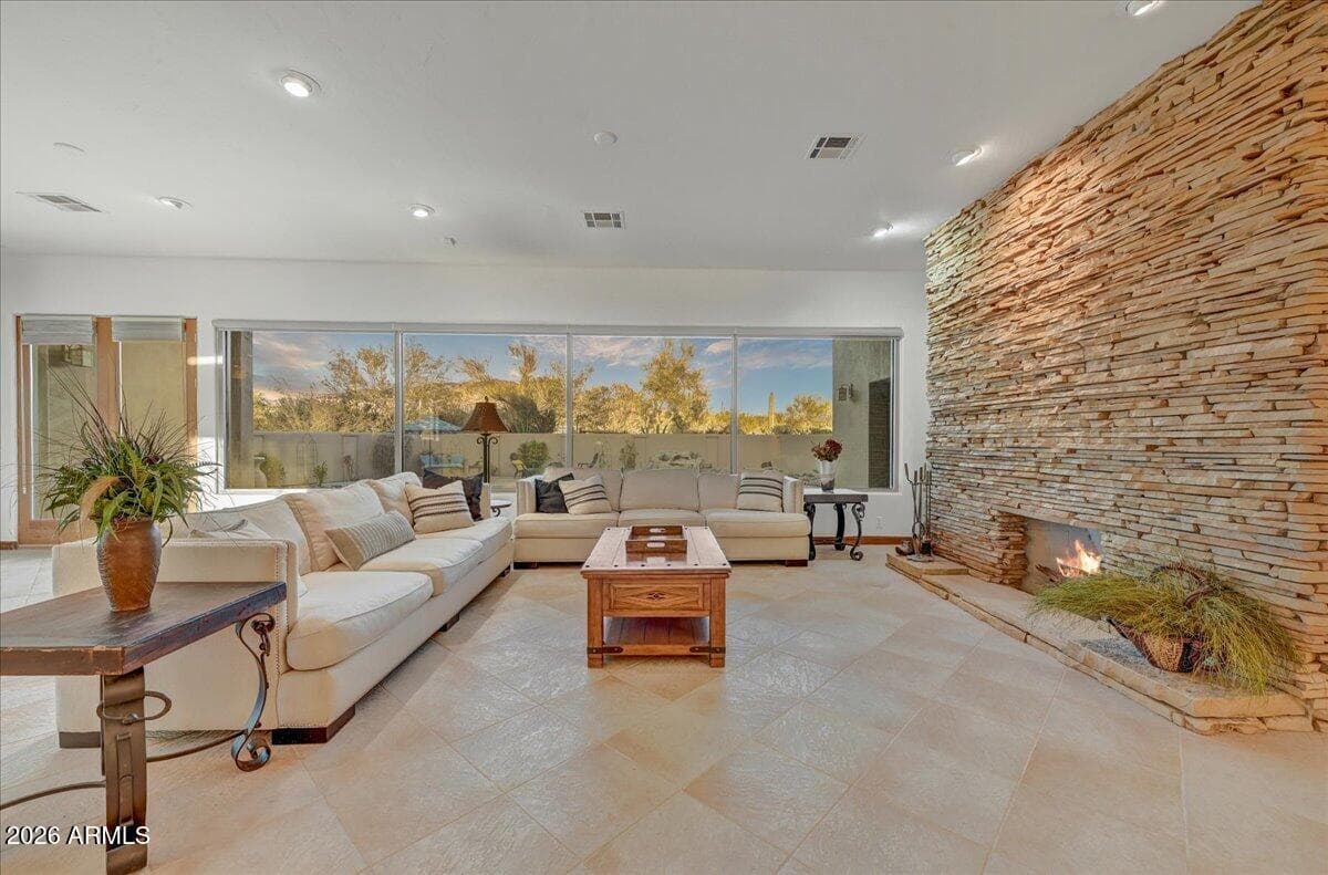 39405 N SPUR CROSS Road, Cave Creek, AZ 85331 — photo 4 of 43