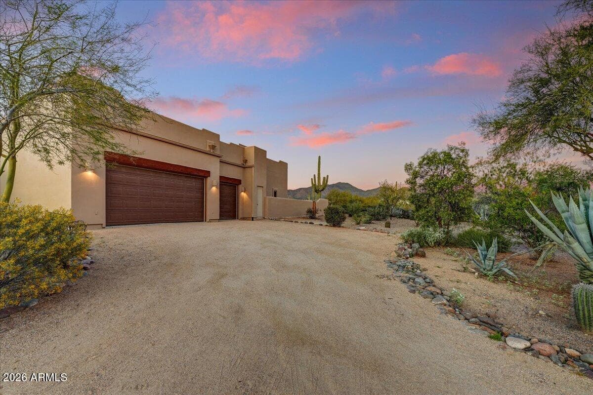 39405 N SPUR CROSS Road, Cave Creek, AZ 85331 — photo 5 of 43