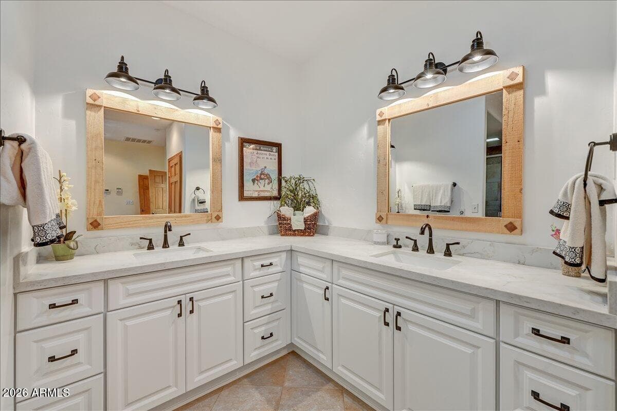39405 N SPUR CROSS Road, Cave Creek, AZ 85331 — photo 27 of 43