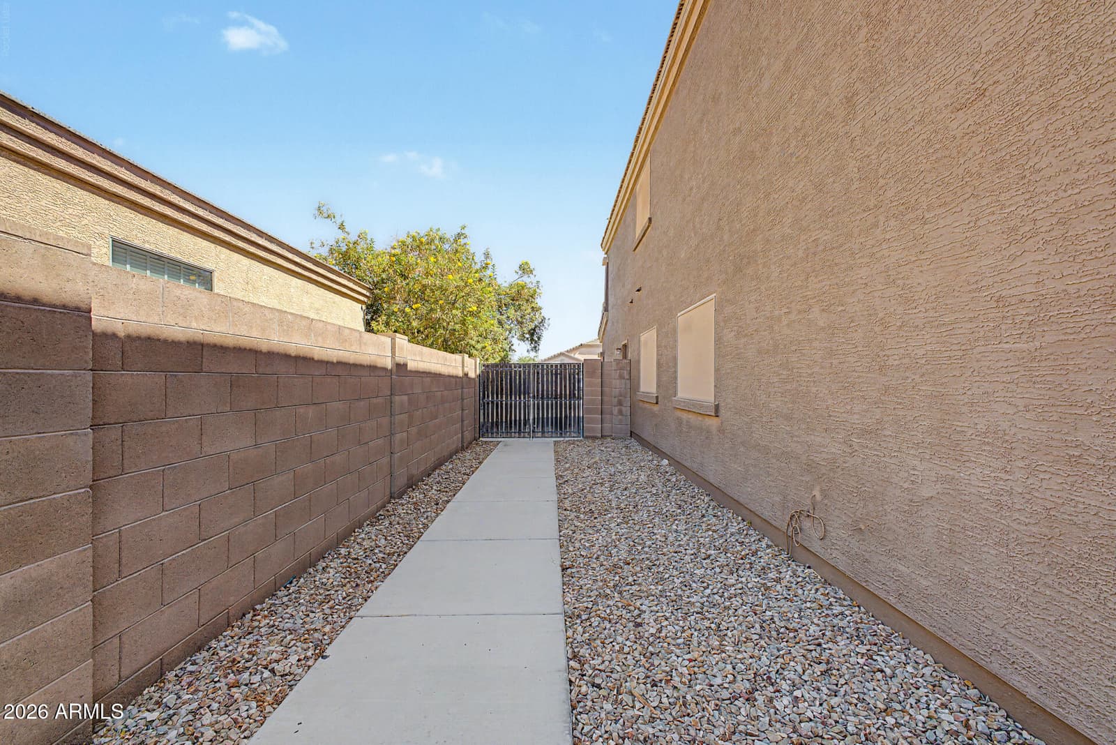 1774 E WILDFLOWER Lane, Casa Grande, AZ 85122 — photo 85 of 103