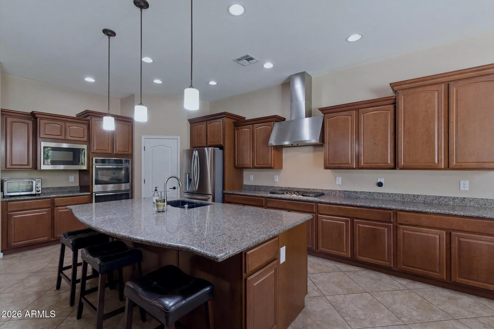15766 W WILSHIRE Drive, Goodyear, AZ 85395 — photo 9 of 49