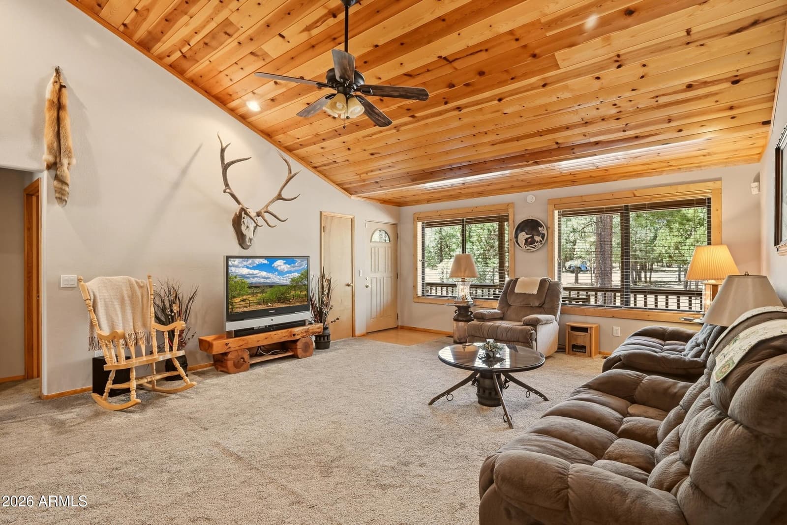4405 LARIAT Way, Happy Jack, AZ 86024 — photo 6 of 58
