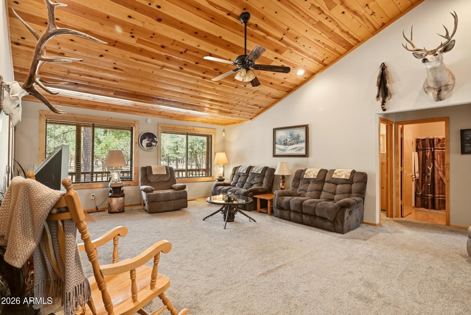 4405 LARIAT Way, Happy Jack, AZ 86024 — photo 7 of 58