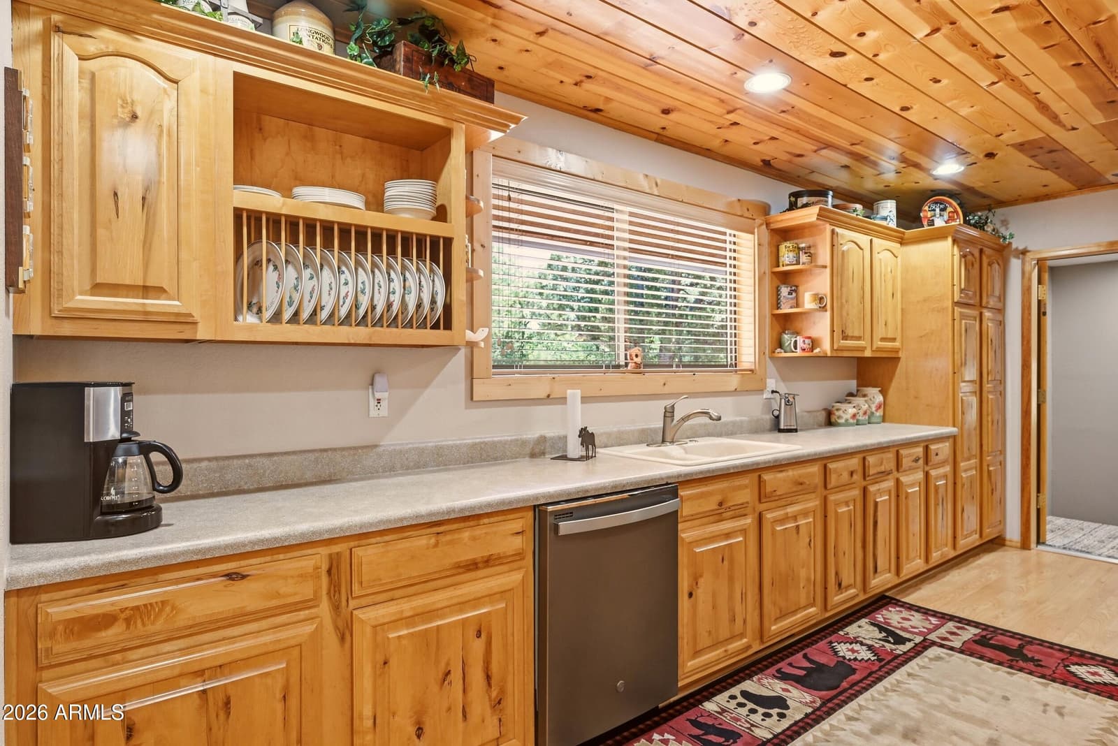 4405 LARIAT Way, Happy Jack, AZ 86024 — photo 12 of 58