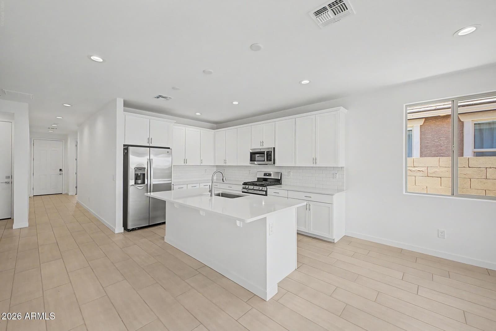 8037 W GRANADA Road, Phoenix, AZ 85035 — photo 3 of 36