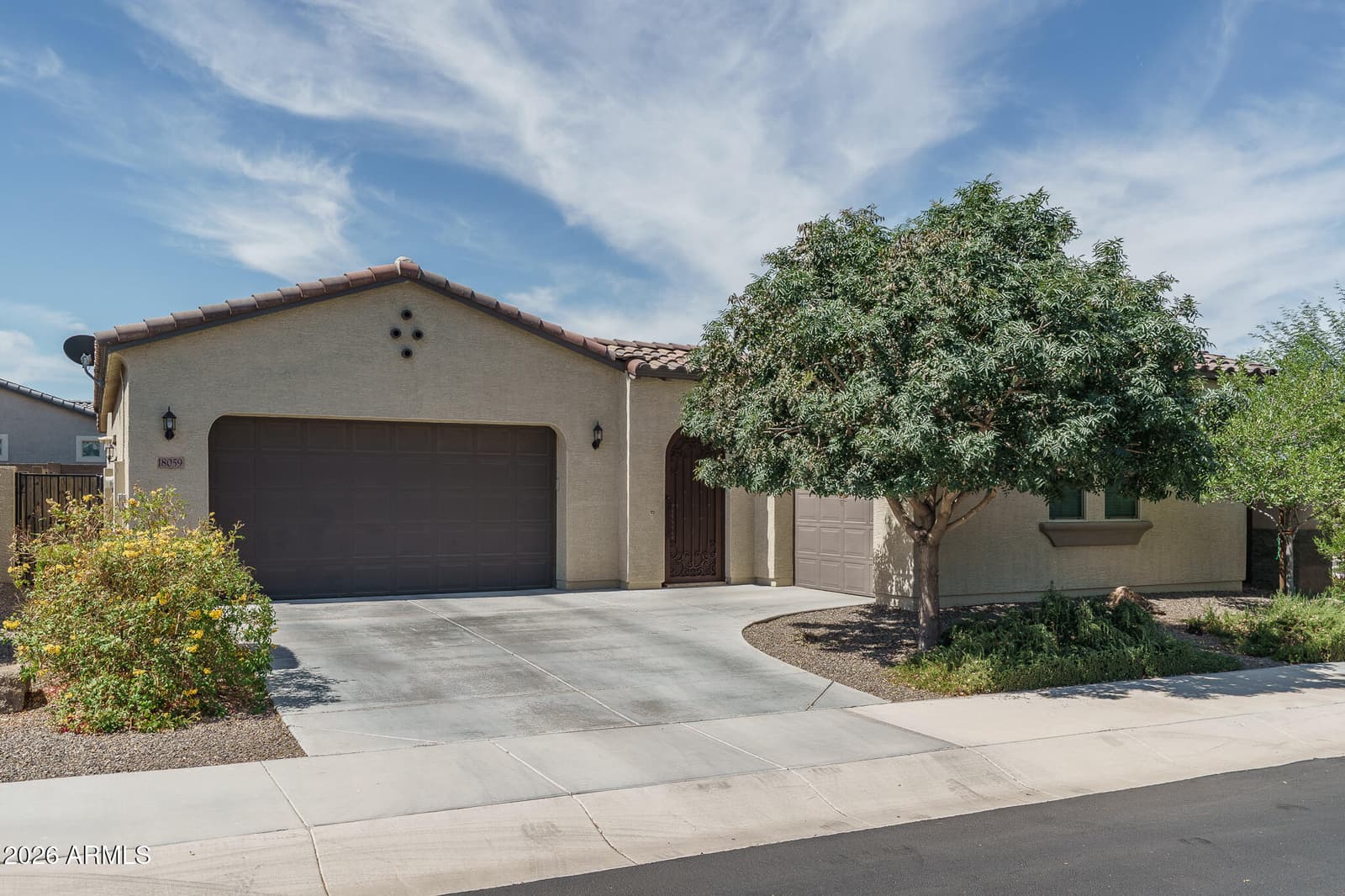 18059 W TANGLEWOOD Drive, Goodyear, AZ 85338 — photo 3 of 58