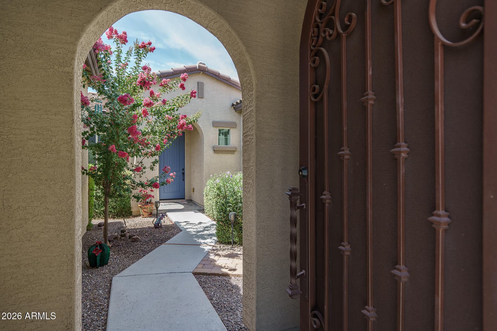 18059 W TANGLEWOOD Drive, Goodyear, AZ 85338 — photo 4 of 58
