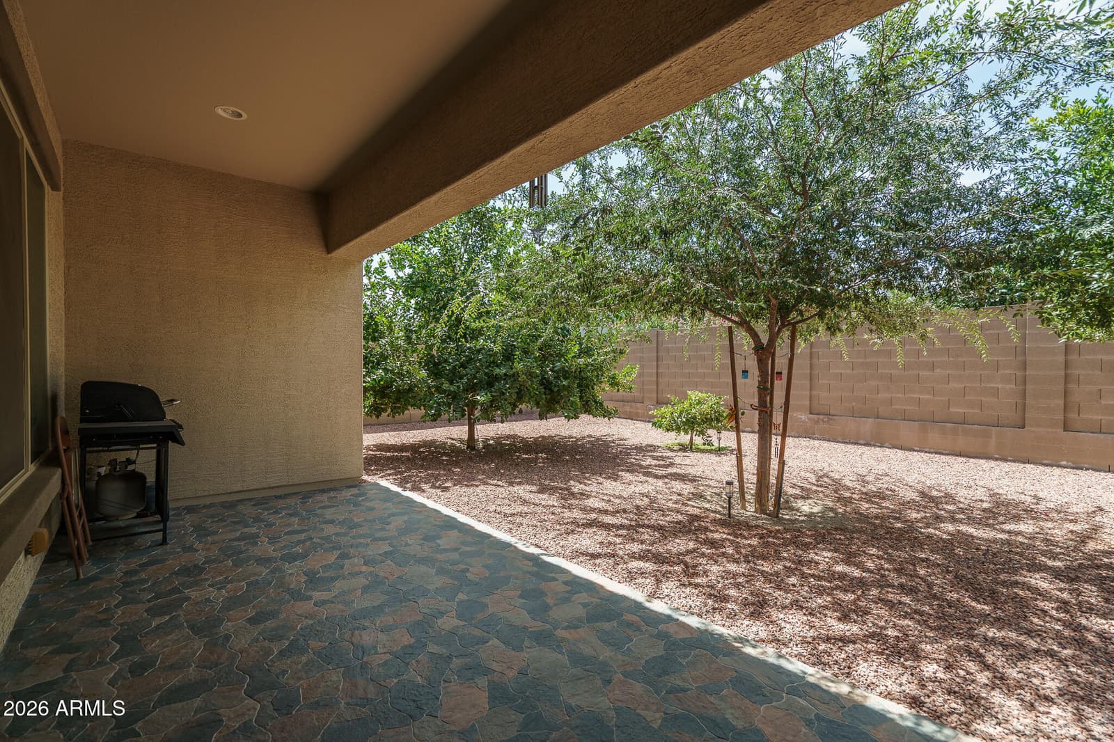 18059 W TANGLEWOOD Drive, Goodyear, AZ 85338 — photo 18 of 58