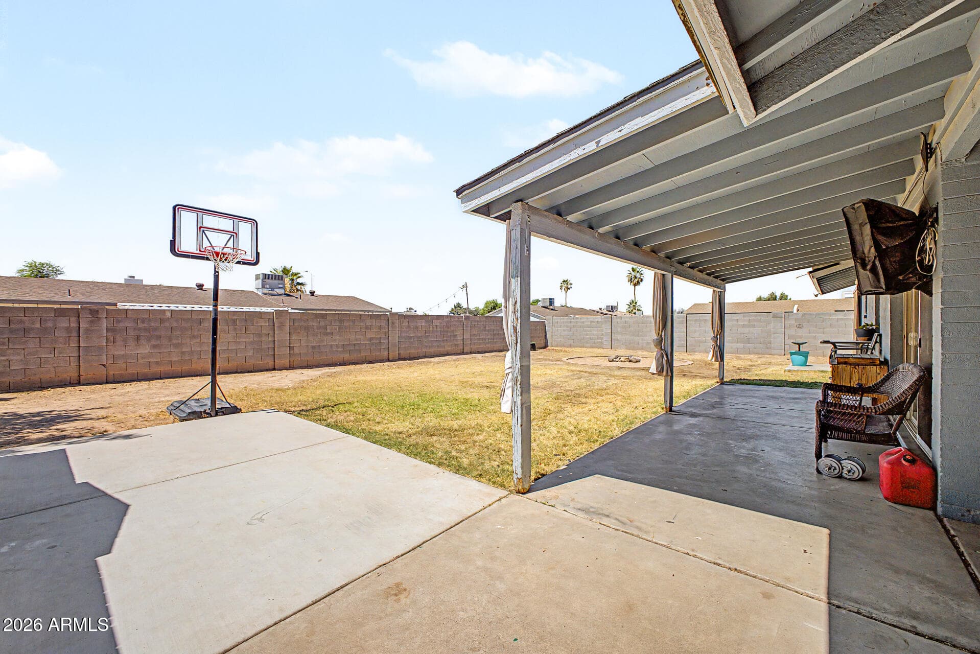 8137 W MONTECITO Avenue, Phoenix, AZ 85033 — photo 19 of 21