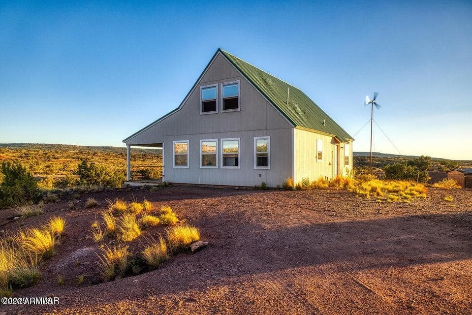245 N N6400 Ranch, St Johns, AZ 85936 — photo 10 of 41