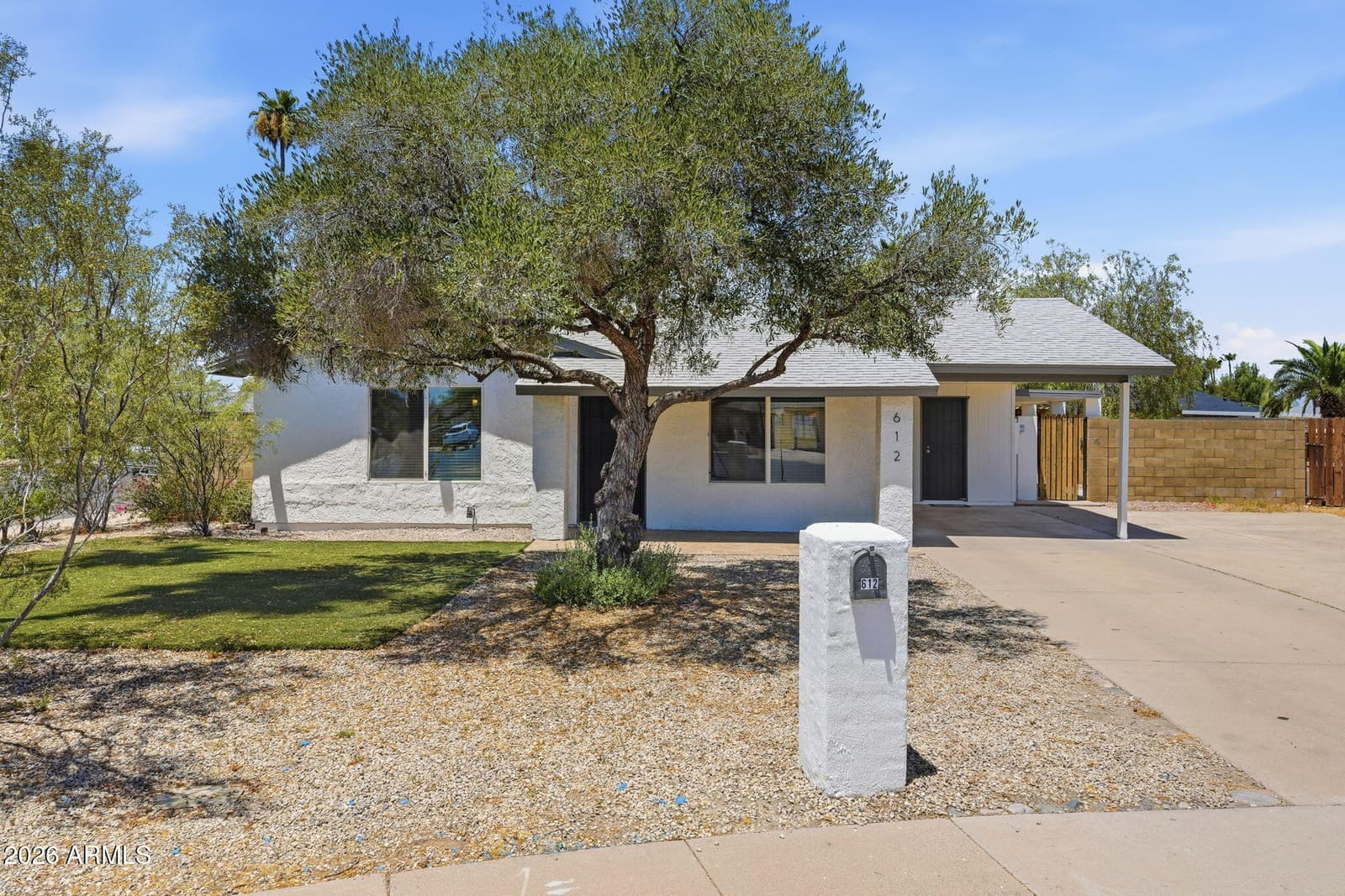 612 W FARMDALE Avenue, Mesa, AZ 85210 — photo 2 of 39