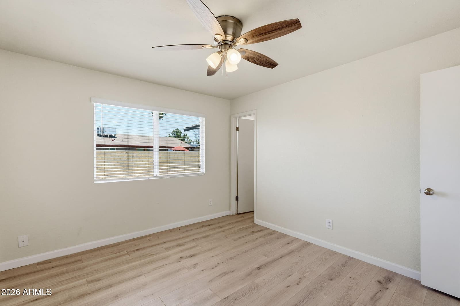 612 W FARMDALE Avenue, Mesa, AZ 85210 — photo 16 of 39