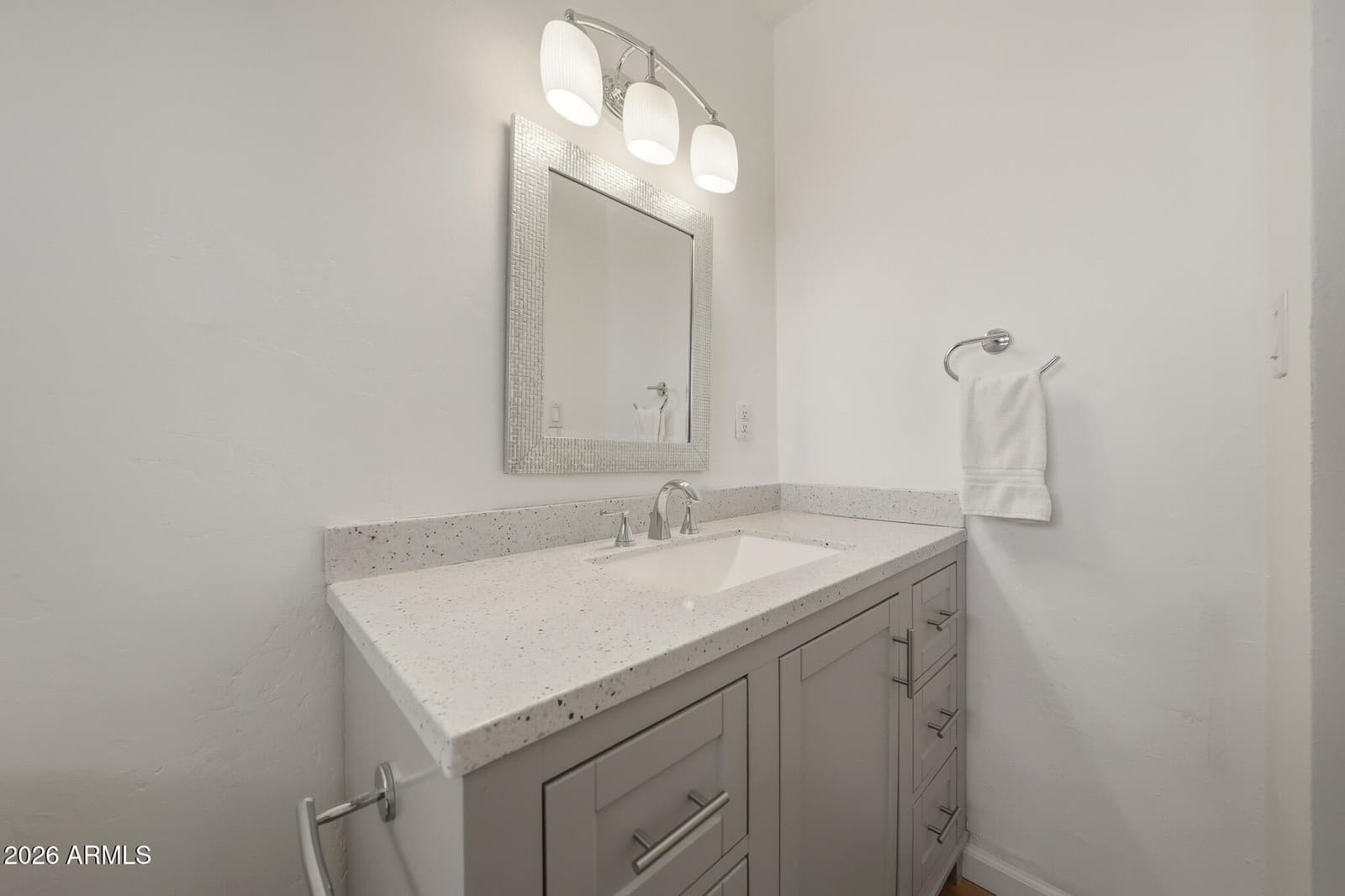 6518 N 16TH Avenue, Phoenix, AZ 85015 — photo 33 of 60