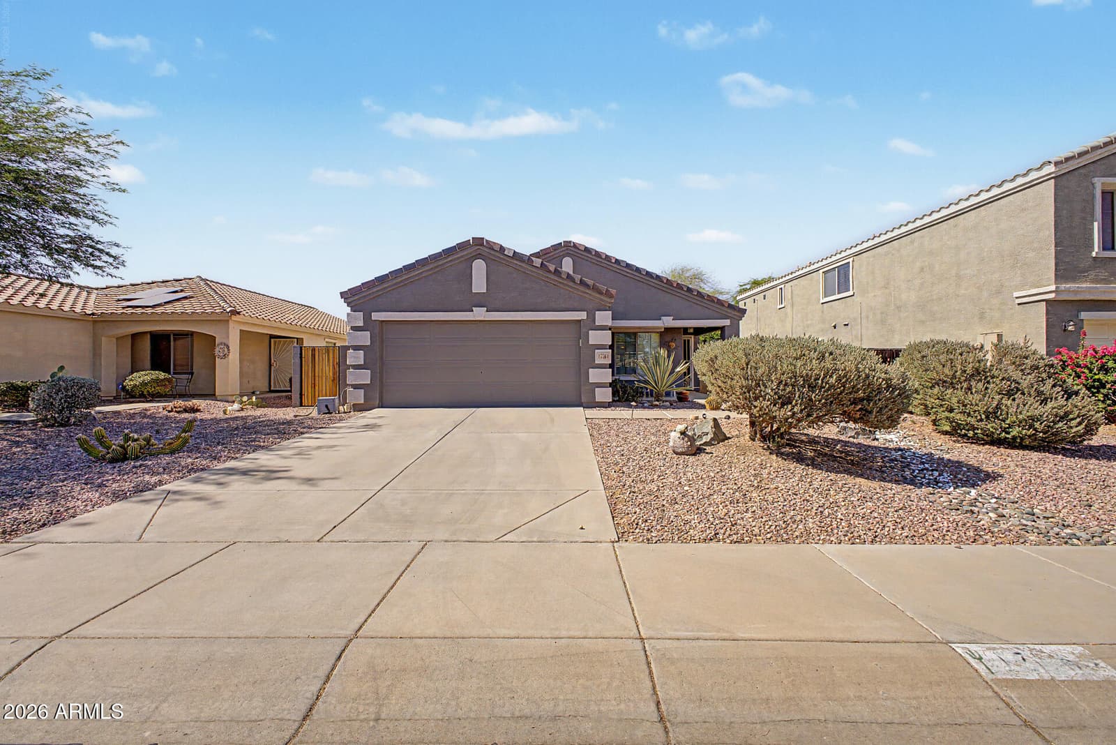 17564 W CALAVAR Road, Surprise, AZ 85388