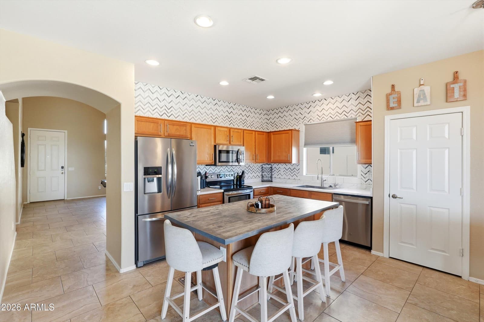 46203 W SKY Lane, Maricopa, AZ 85139 — photo 10 of 49