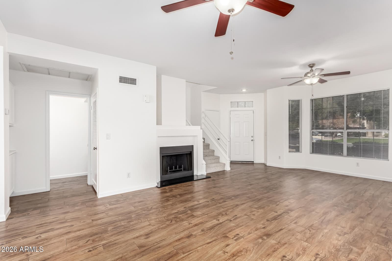 2875 W HIGHLAND Street 1213, Chandler, AZ 85224 — photo 5 of 18