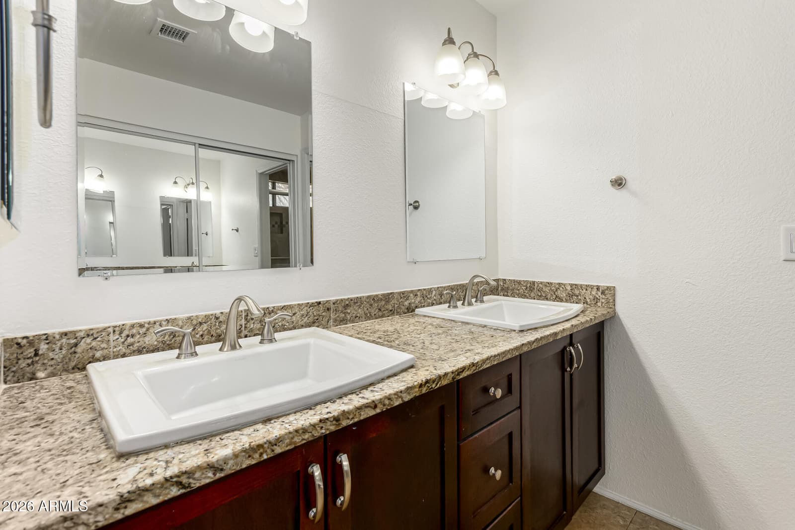 2875 W HIGHLAND Street 1213, Chandler, AZ 85224 — photo 14 of 18