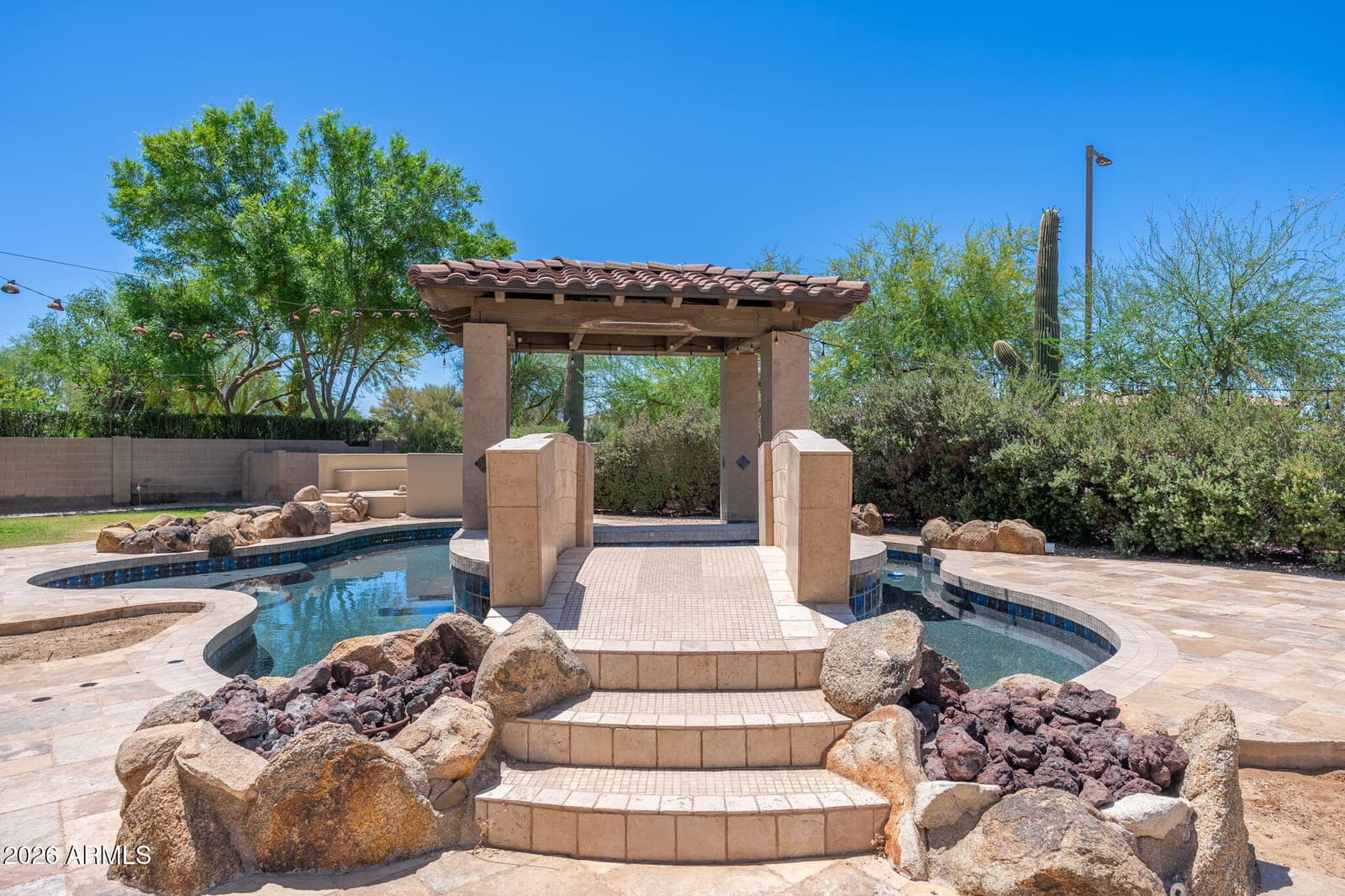 3817 E TRACKER Trail, Phoenix, AZ 85050 — photo 49 of 73