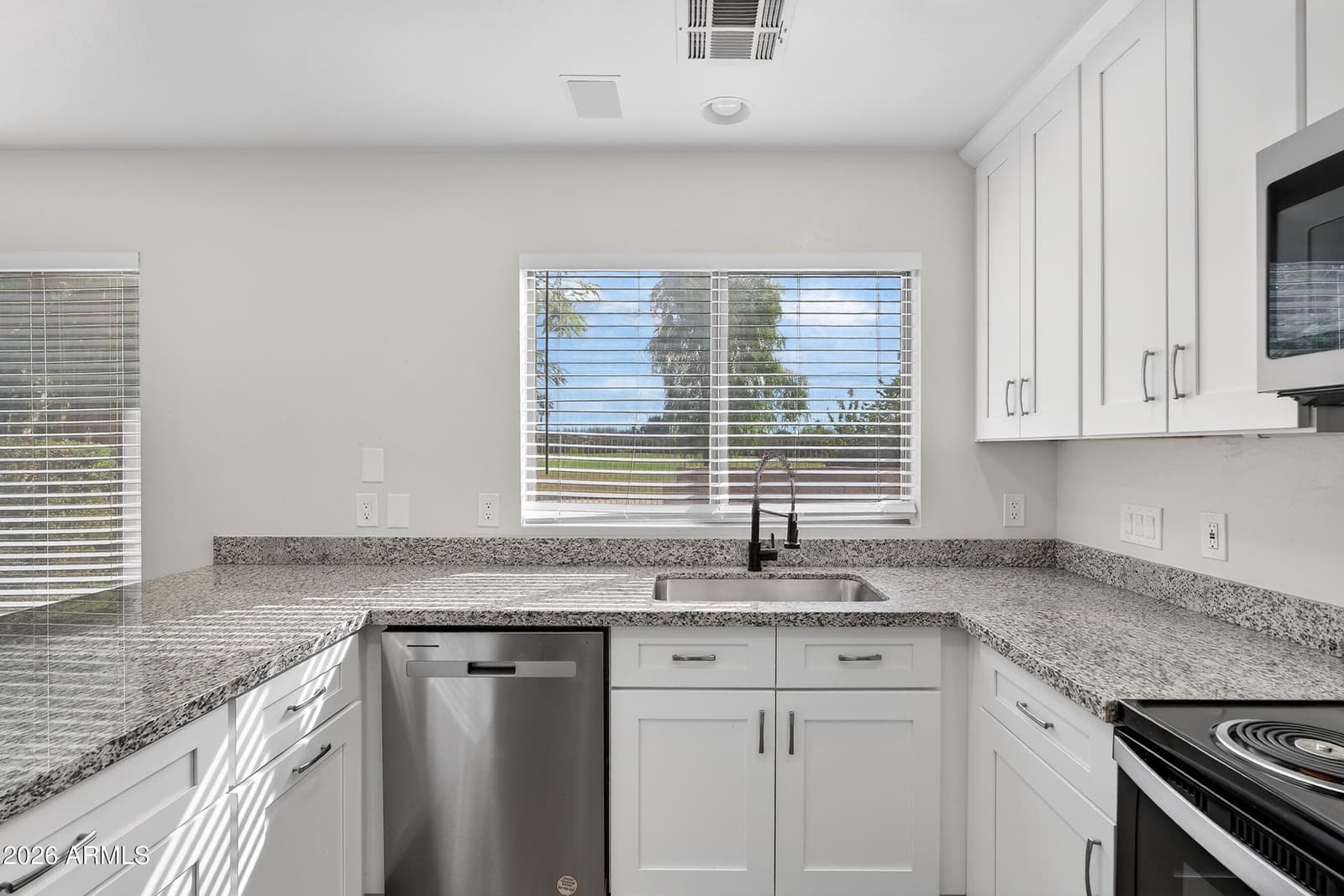 1365 E BETSY Lane, Gilbert, AZ 85296 — photo 16 of 50