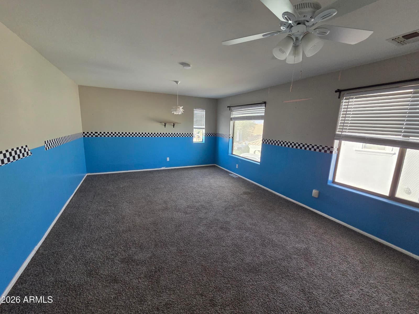 775 E LESLIE Avenue, San Tan Valley, AZ 85140 — photo 12 of 19