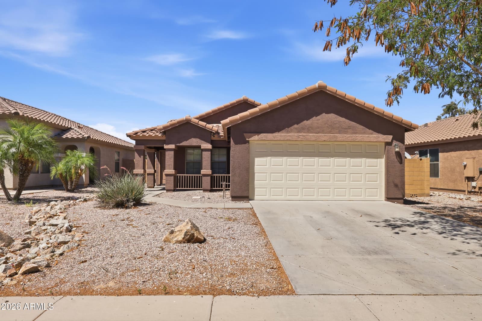 3560 W MESQUITE Avenue, San Tan Valley, AZ 85144 — photo 1 of 39
