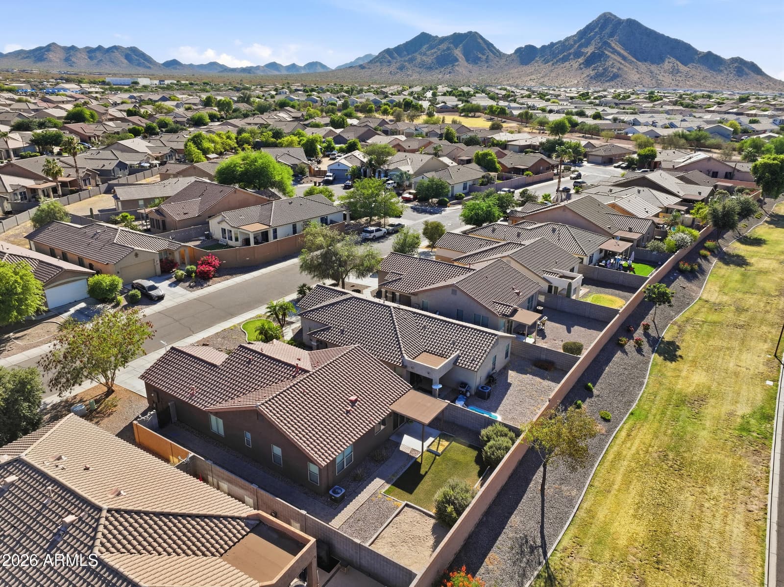 3560 W MESQUITE Avenue, San Tan Valley, AZ 85144 — photo 31 of 39