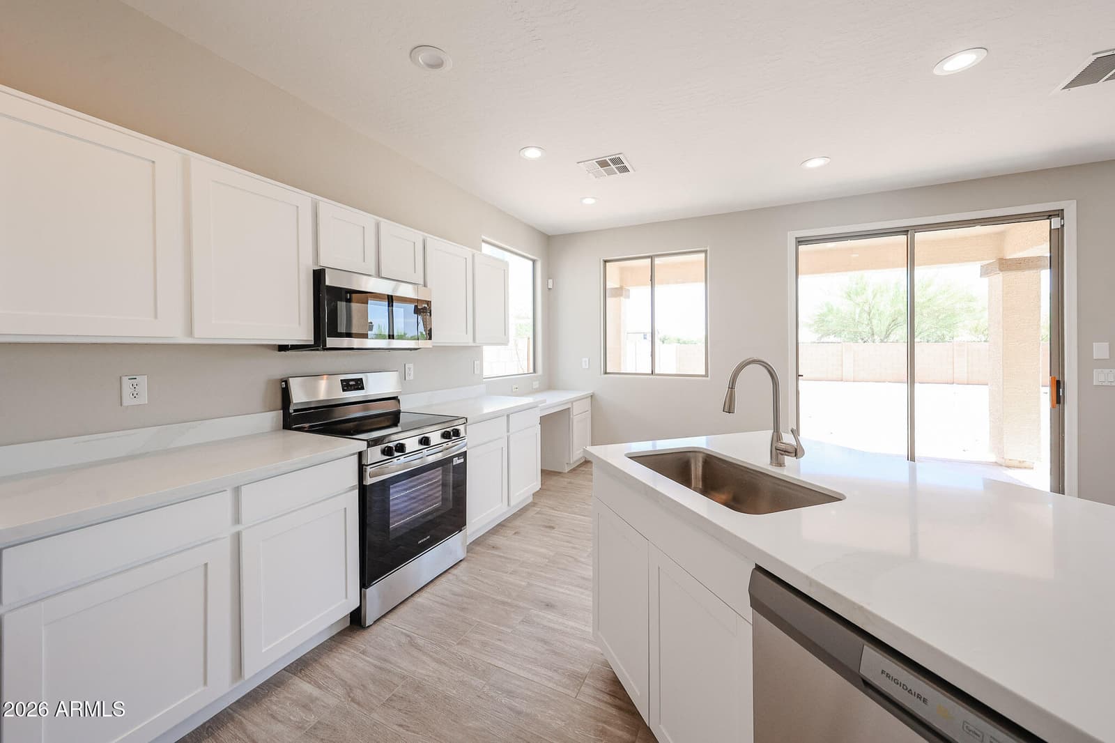 18161 N COOK Drive, Maricopa, AZ 85138 — photo 13 of 39