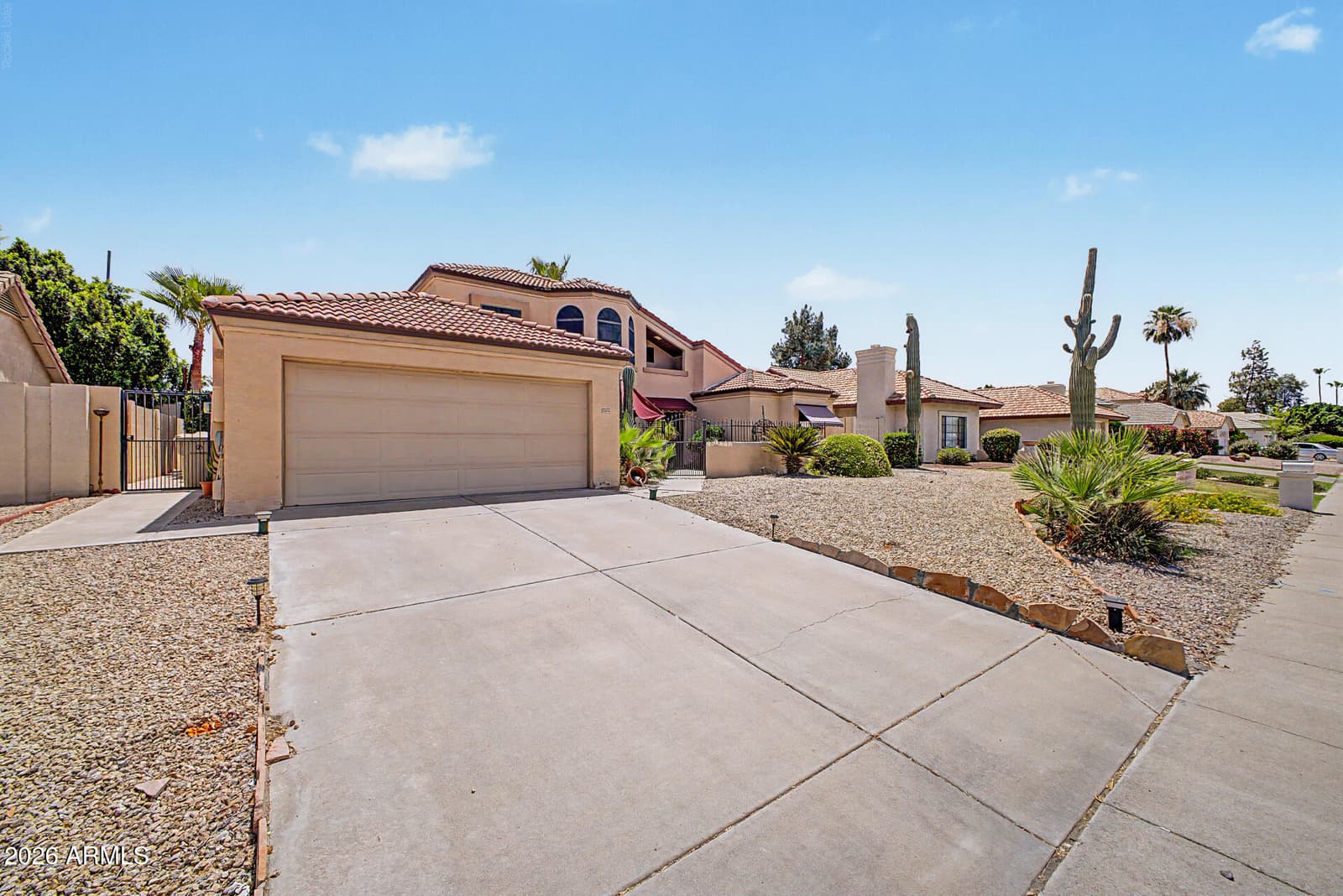19219 N 67TH Drive, Glendale, AZ 85308 — photo 2 of 55