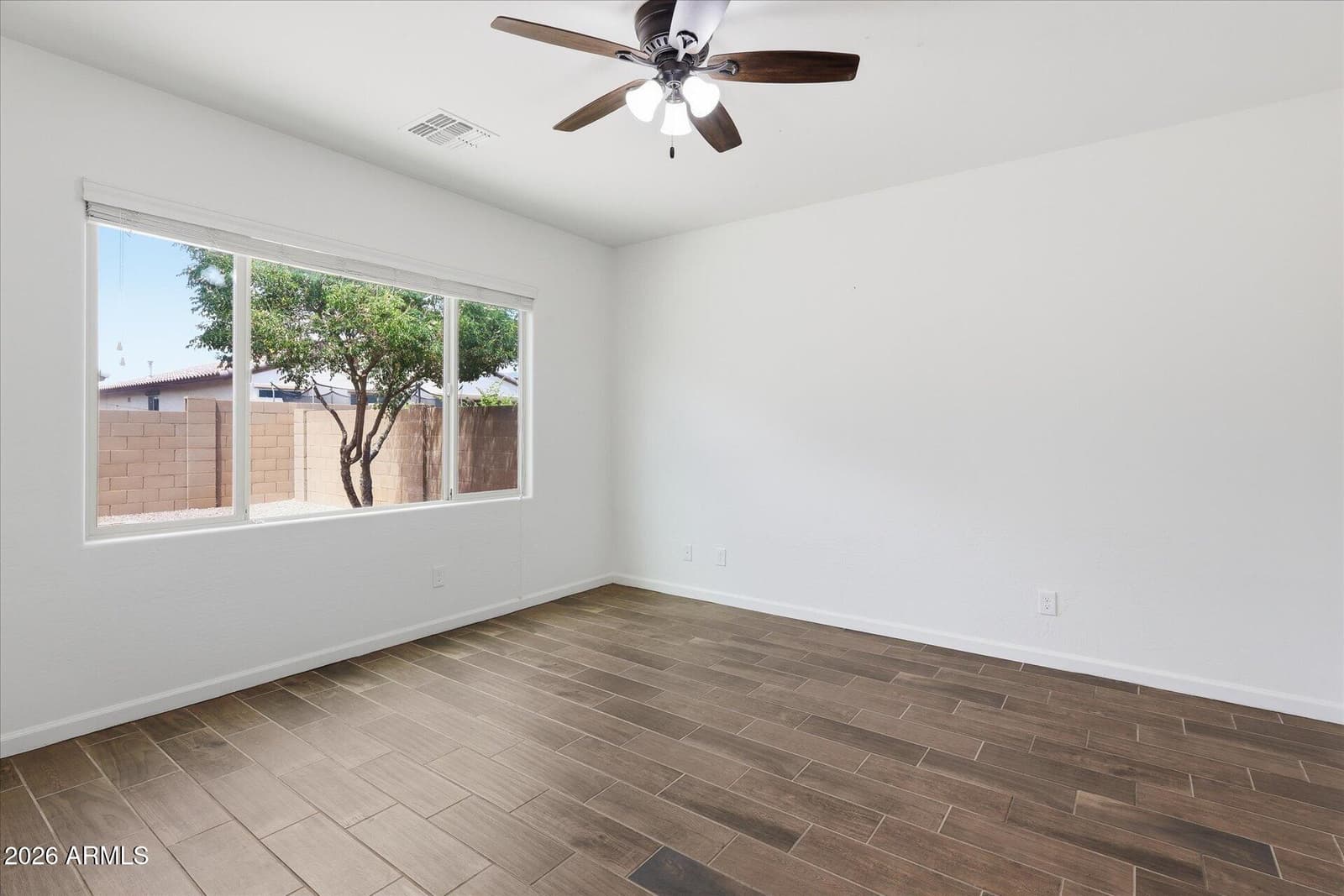 12214 W Briles Road W, Peoria, AZ 85383 — photo 6 of 19