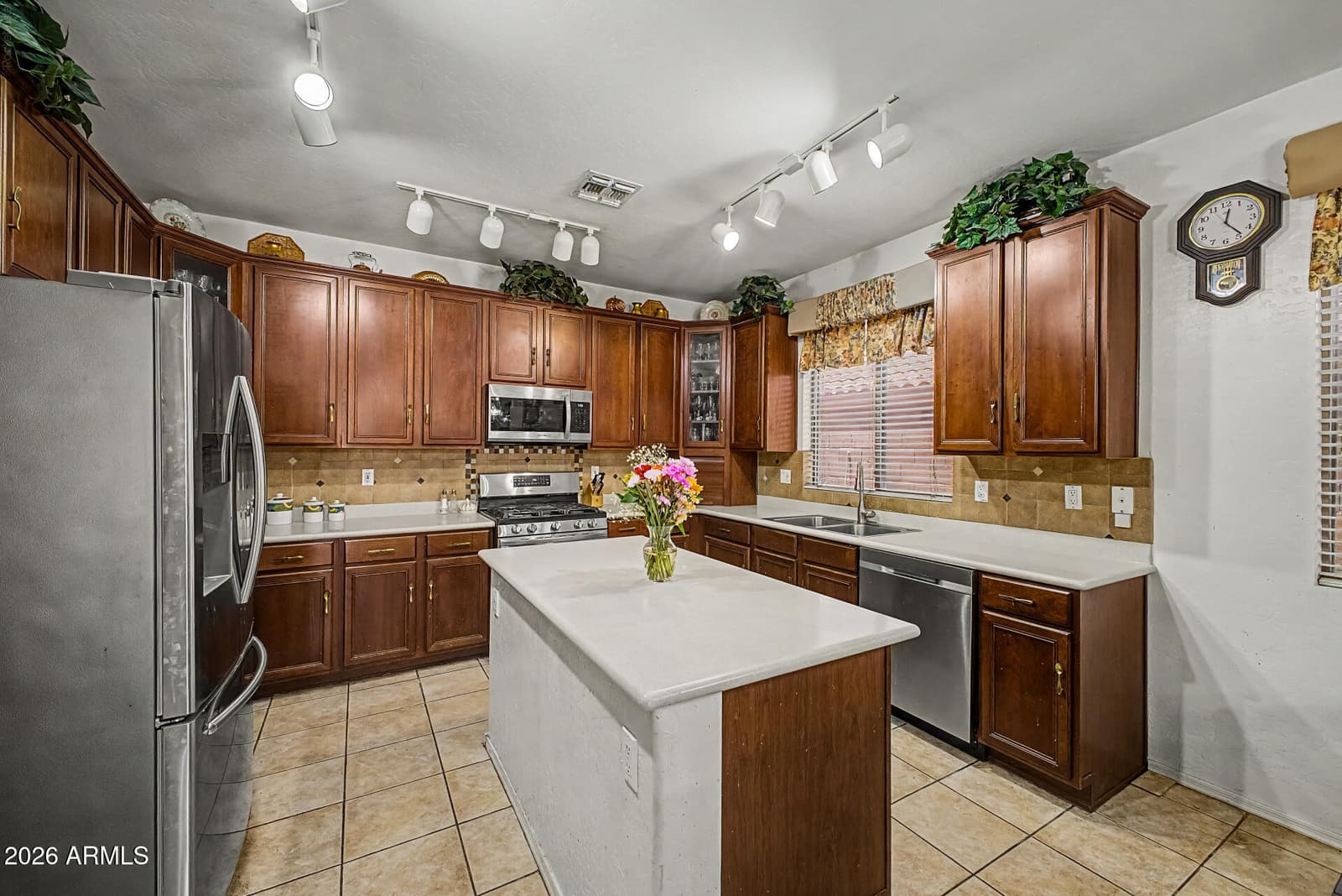 692 W CITRUS Way, Chandler, AZ 85248 — photo 20 of 62