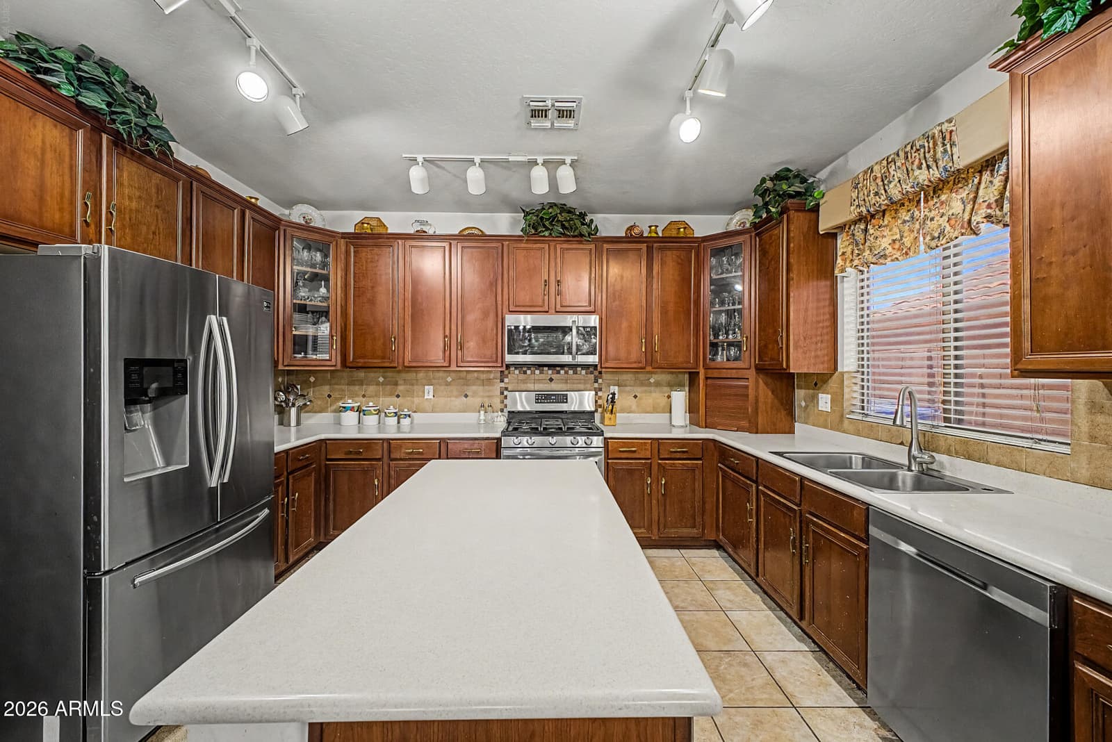 692 W CITRUS Way, Chandler, AZ 85248 — photo 21 of 62