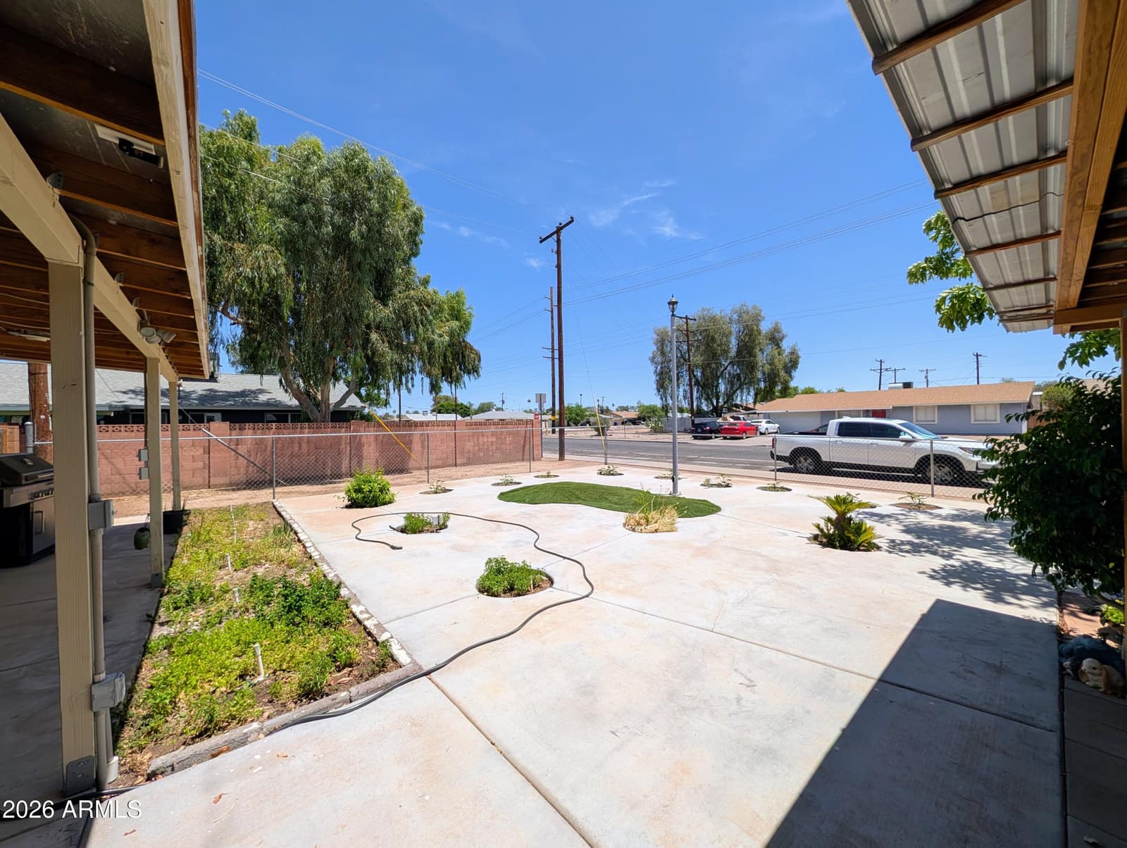 7364 N 39TH Avenue, Phoenix, AZ 85051 — photo 8 of 64
