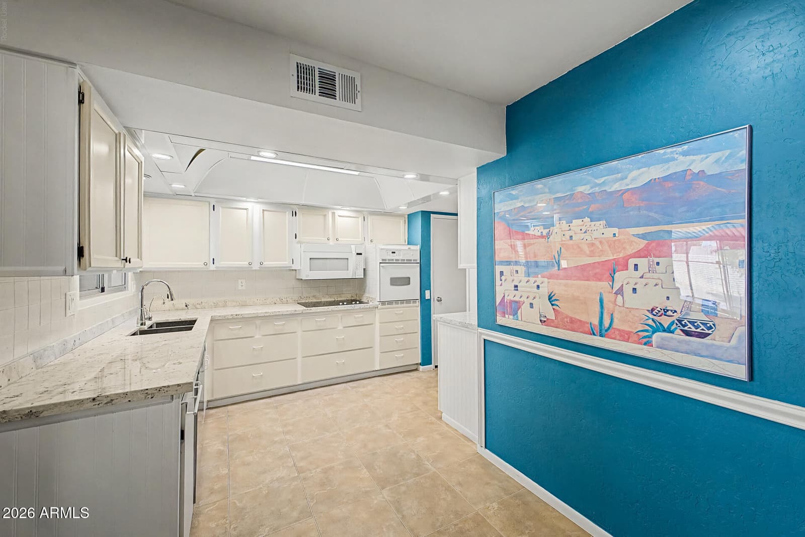 11426 N BLUE RIDGE Drive, Sun City, AZ 85351 — photo 13 of 36