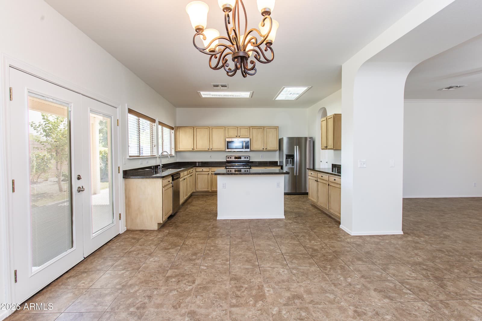 8061 E OBISPO Avenue, Mesa, AZ 85212 — photo 11 of 37