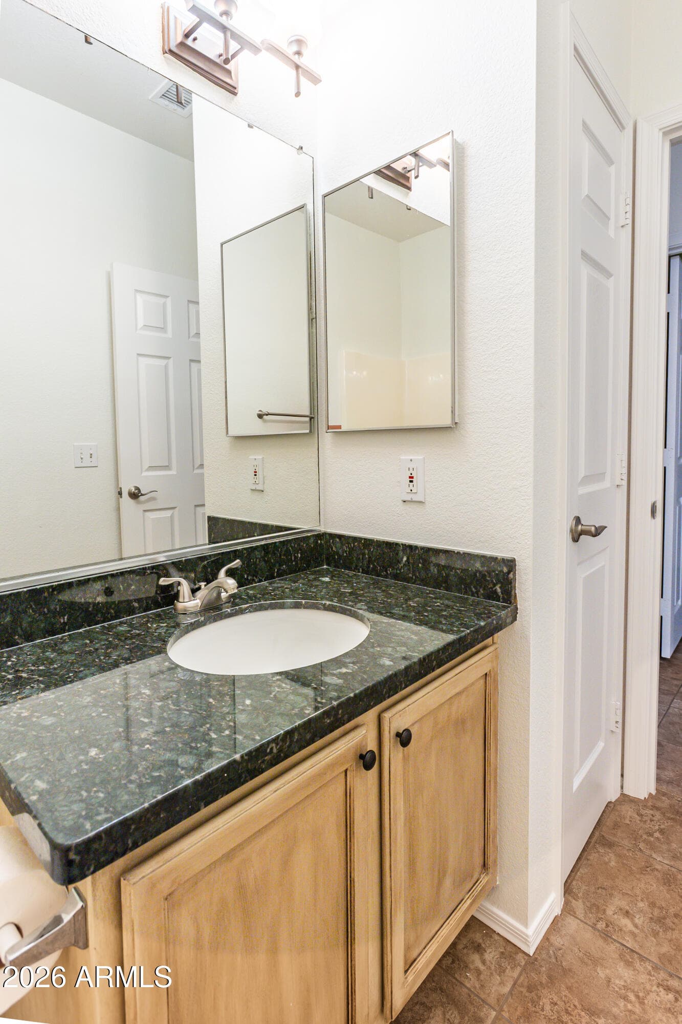 8061 E OBISPO Avenue, Mesa, AZ 85212 — photo 21 of 37