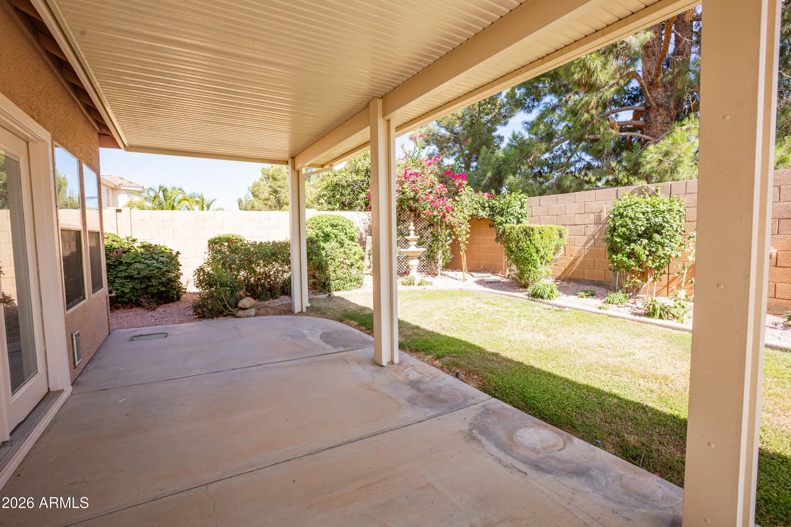 8061 E OBISPO Avenue, Mesa, AZ 85212 — photo 5 of 37