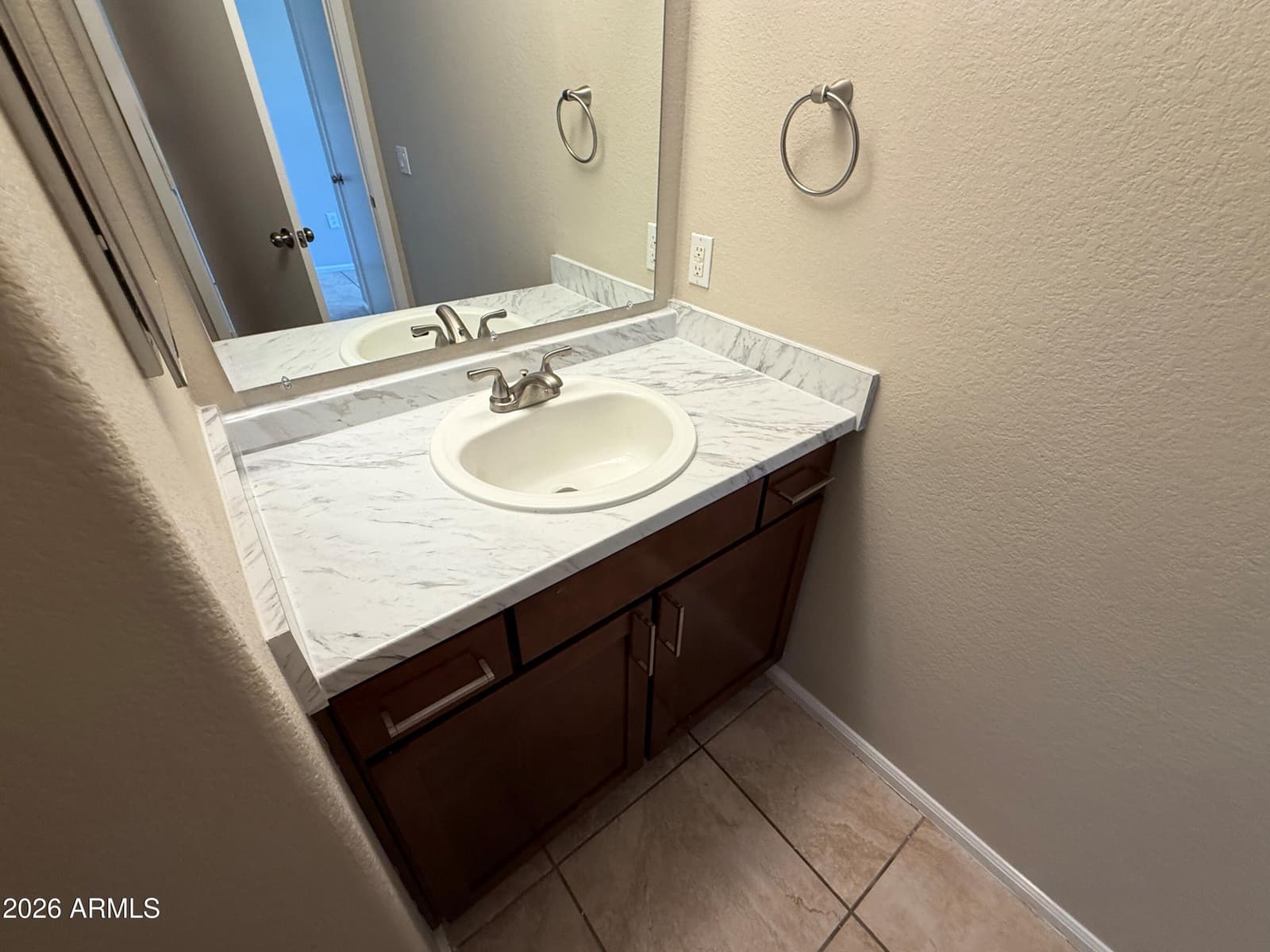 6745 N 93RD Avenue 1128, Glendale, AZ 85305 — photo 5 of 29