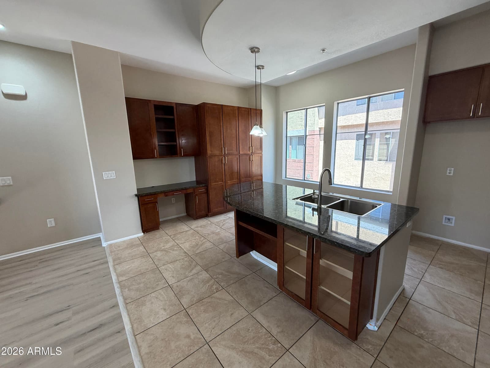 6745 N 93RD Avenue 1128, Glendale, AZ 85305 — photo 10 of 29