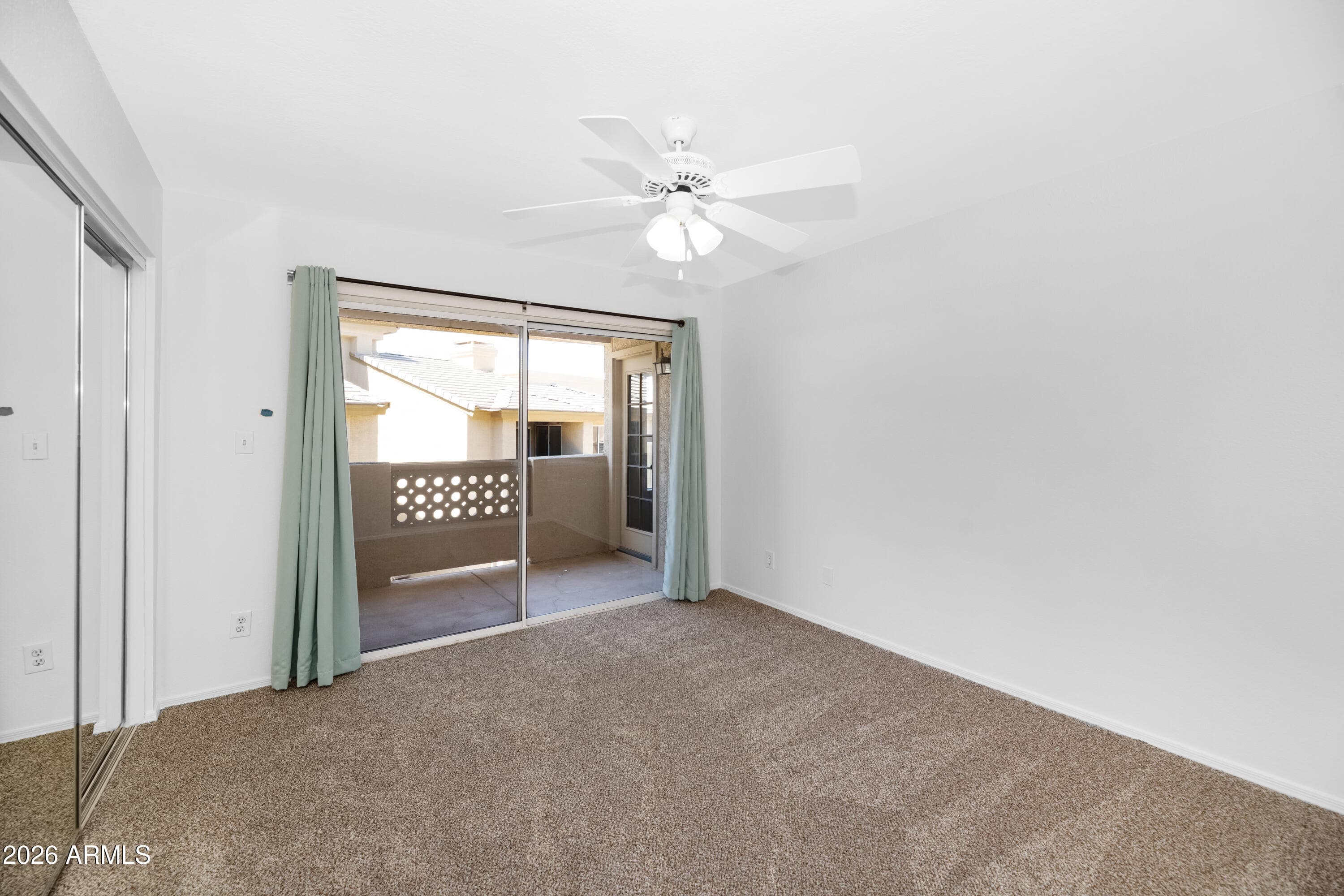 1880 E MORTEN Avenue 223, Phoenix, AZ 85020 — photo 20 of 24