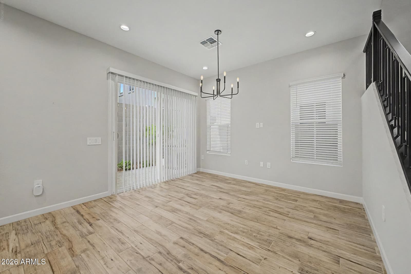 5050 E ANDERSON Drive, Scottsdale, AZ 85254 — photo 9 of 47