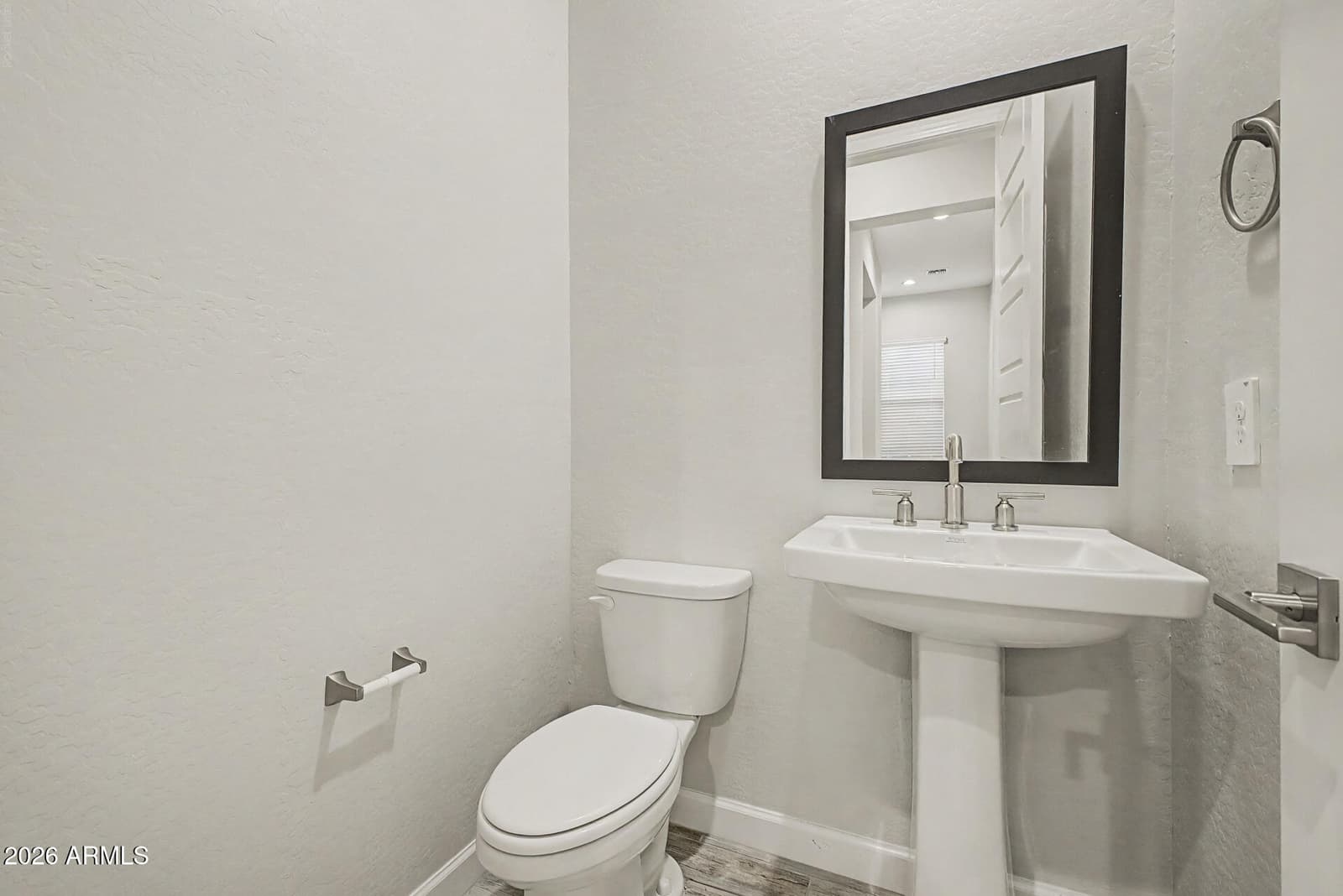 5050 E ANDERSON Drive, Scottsdale, AZ 85254 — photo 14 of 47