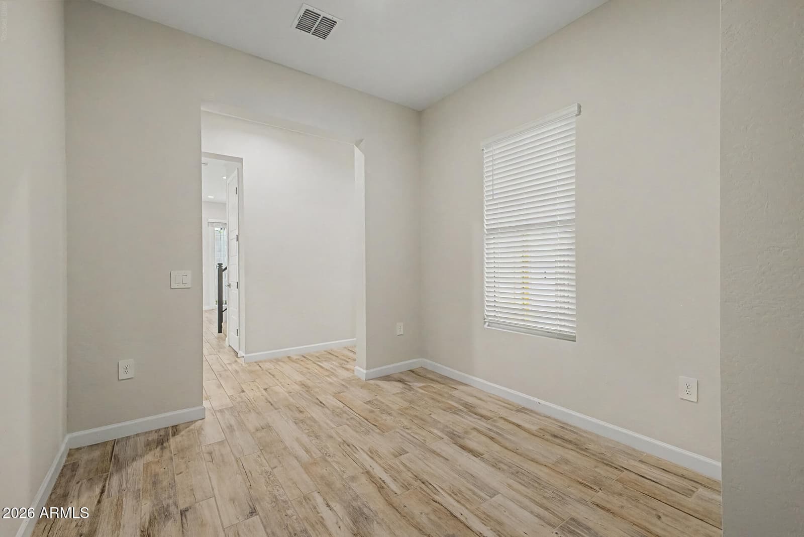 5050 E ANDERSON Drive, Scottsdale, AZ 85254 — photo 5 of 47
