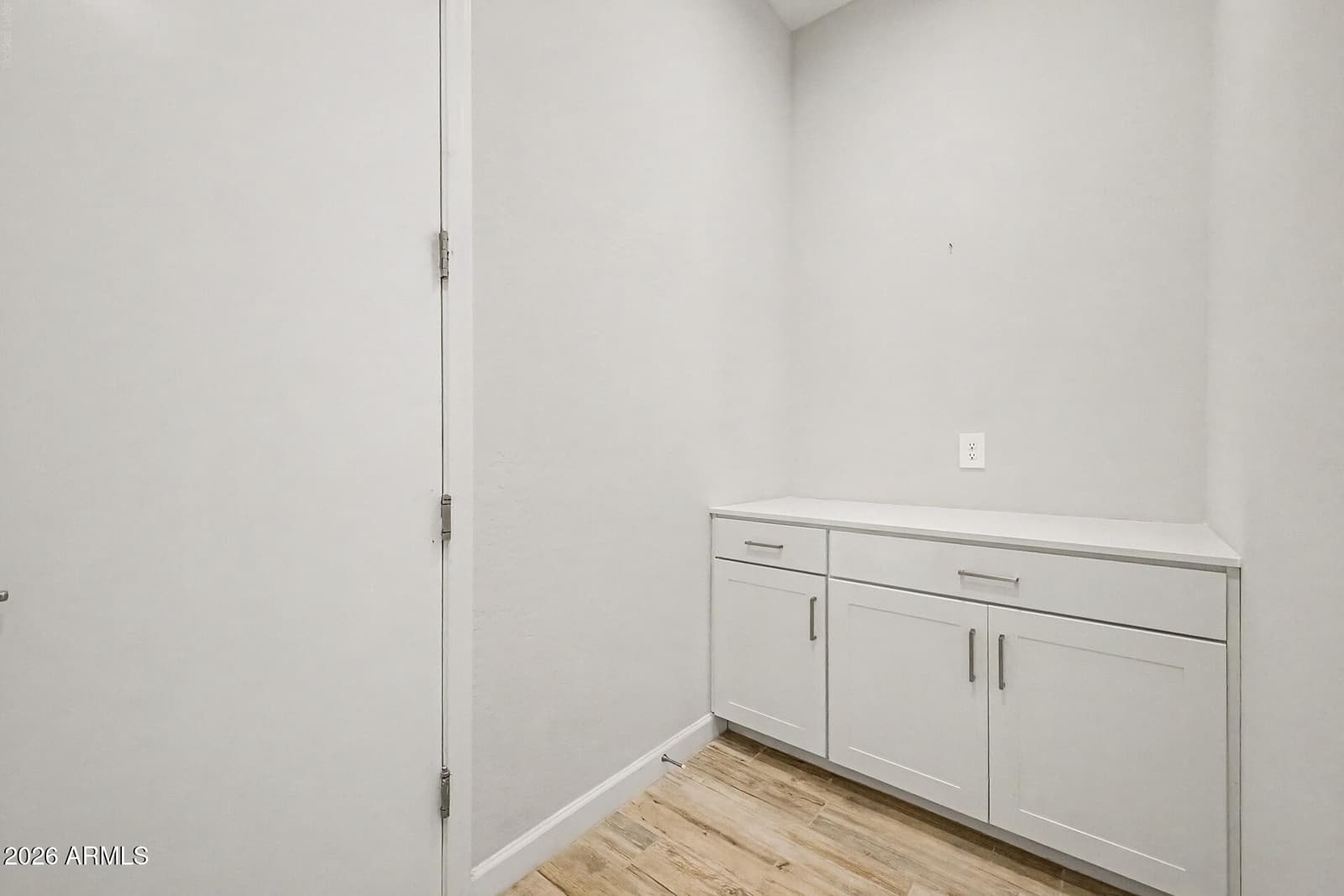 5050 E ANDERSON Drive, Scottsdale, AZ 85254 — photo 15 of 47